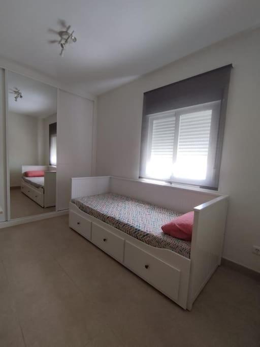 חרז Apartamento En Jerez 3 Dormitorios Y 2 Banos מראה חיצוני תמונה